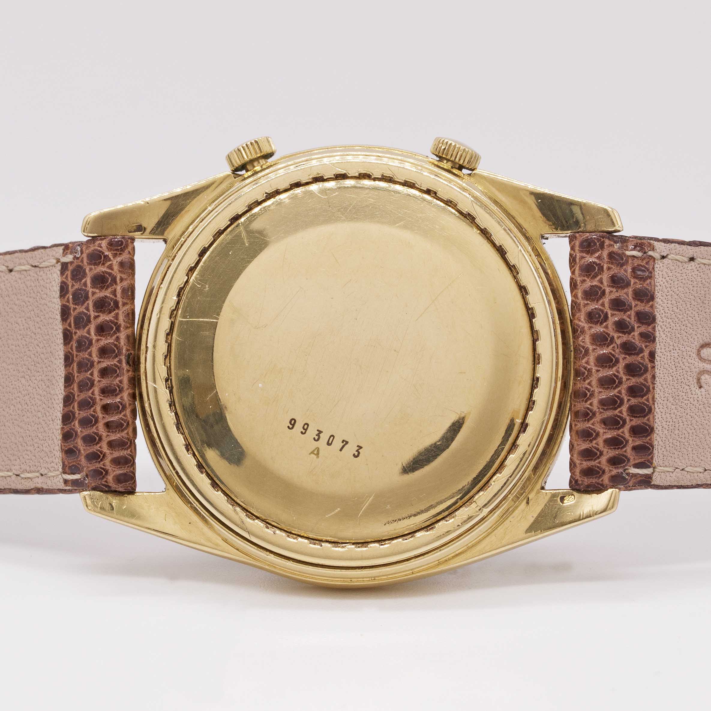 A GENTLEMAN'S 18K SOLID GOLD JAEGER LECOULTRE MEMOVOX ALARM WRIST WATCH CIRCA 1960s, REF. E11005 - Image 5 of 8