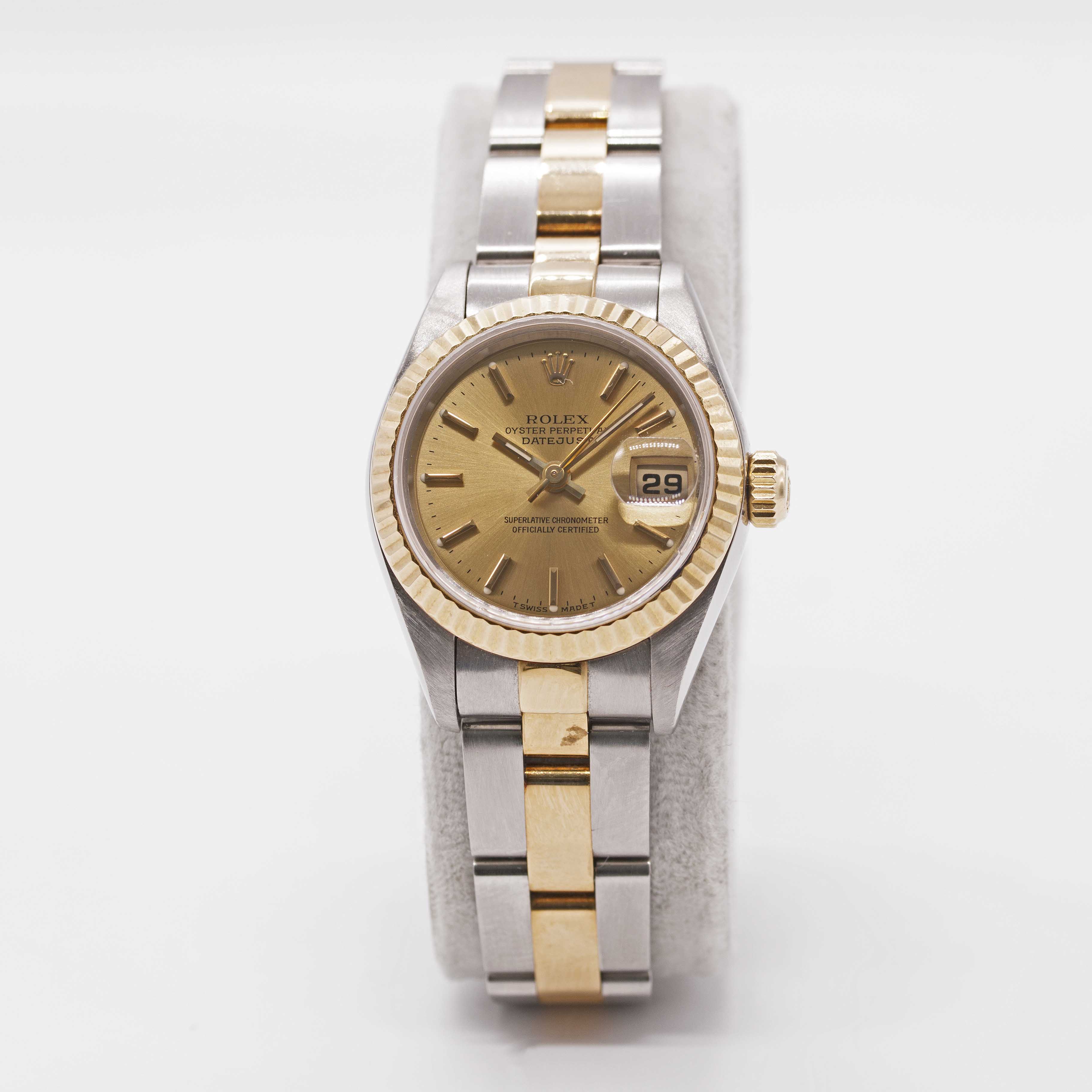 A LADIES STEEL & GOLD ROLEX OYSTER PERPETUAL DATEJUST BRACELET WATCH DATED 1998, REF. 69173 WITH - Image 2 of 8