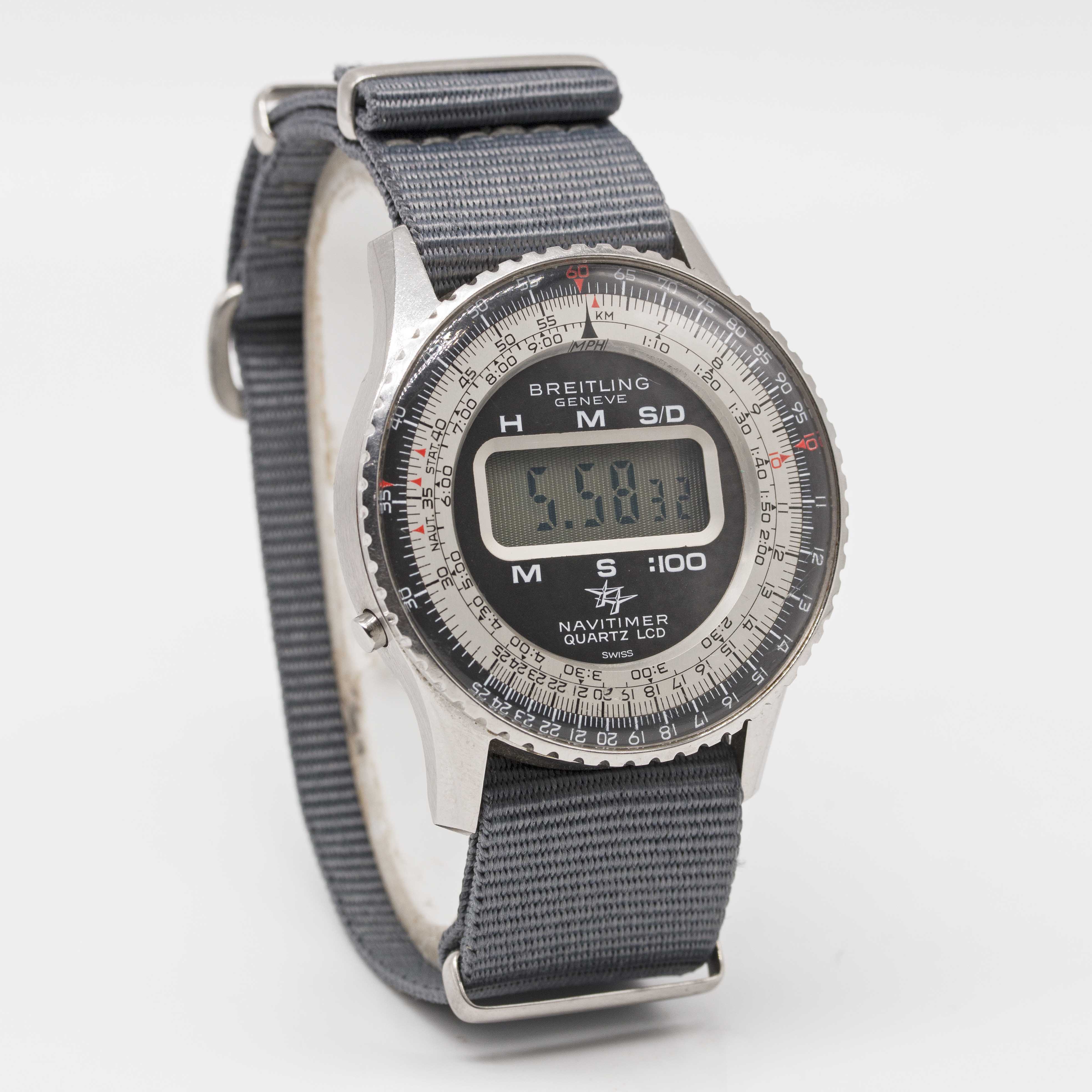 A GENTLEMAN'S STAINLESS STEEL BREITLING NAVITIMER QUARTZ LCD WRIST WATCH CIRCA 1977, REF. 9406 - Image 4 of 6