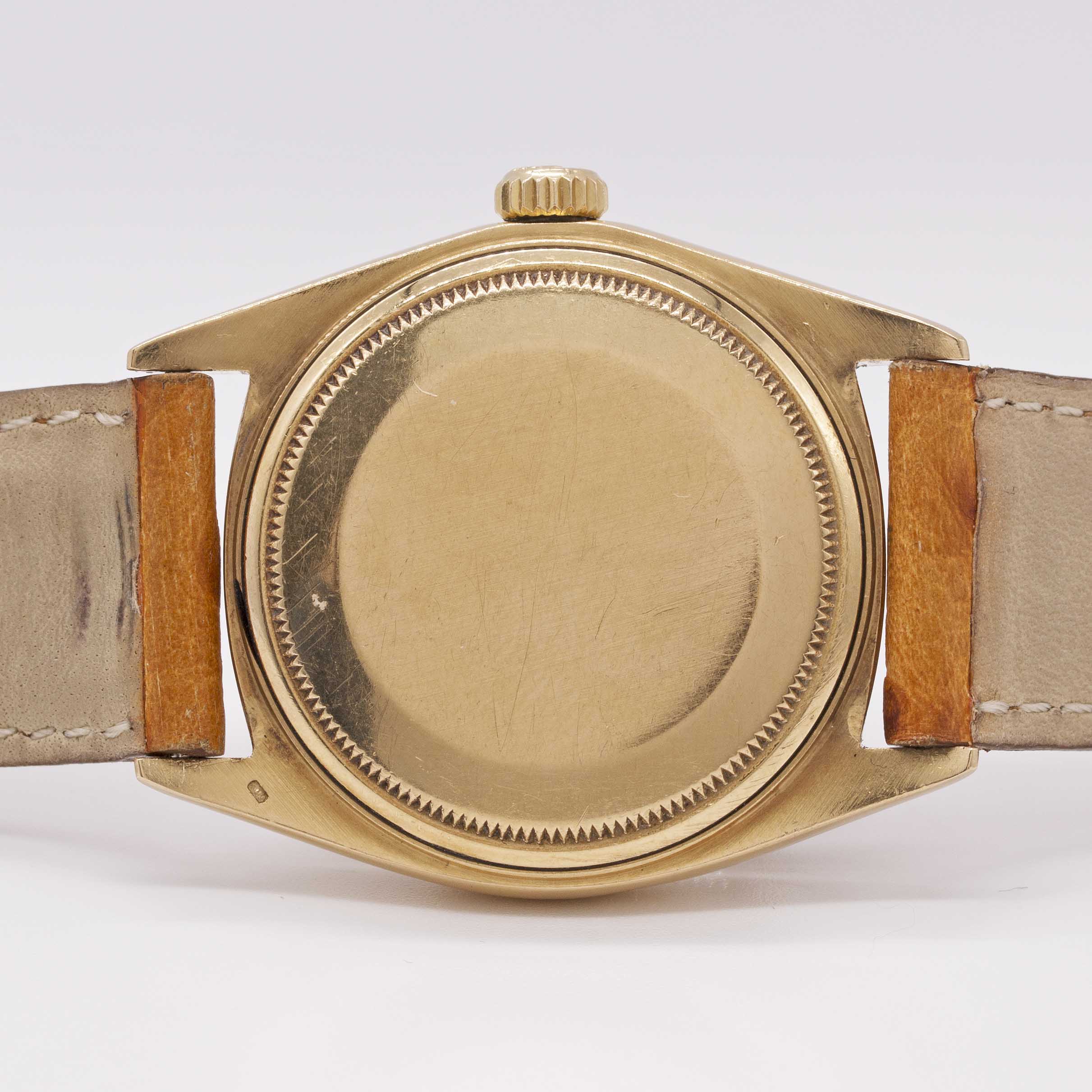 A GENTLEMAN'S 18K SOLID YELLOW GOLD ROLEX OYSTER PERPETUAL DAY DATE WRIST WATCH CIRCA 1963, REF. - Image 5 of 8