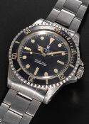 A GENTLEMAN'S STAINLESS STEEL ROLEX OYSTER PERPETUAL SUBMARINER BRACELET WATCH CIRCA 1970/71, REF.