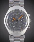 A GENTLEMAN'S STAINLESS STEEL OMEGA SEAMASTER 