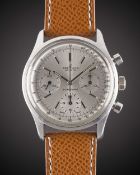 A GENTLEMAN'S STAINLESS STEEL BREITLING TOP TIME CHRONOGRAPH WRIST WATCH CIRCA 1964, REF. 810 