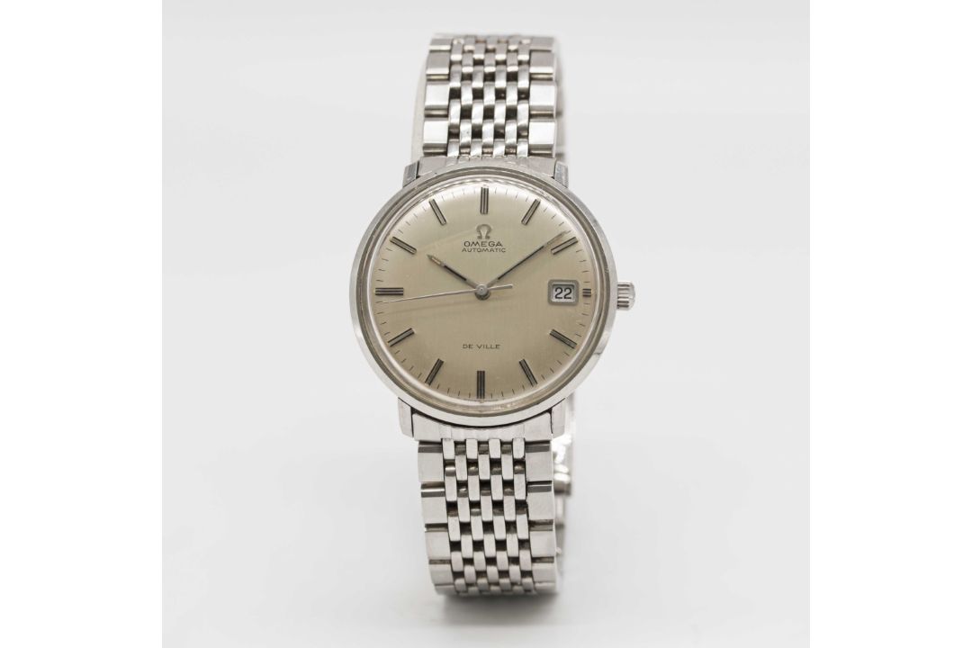 A GENTLEMAN'S STAINLESS STEEL OMEGA DE VILLE AUTOMATIC BRACELET WATCH CIRCA 1970, WITH BRUSHED - Image 2 of 8
