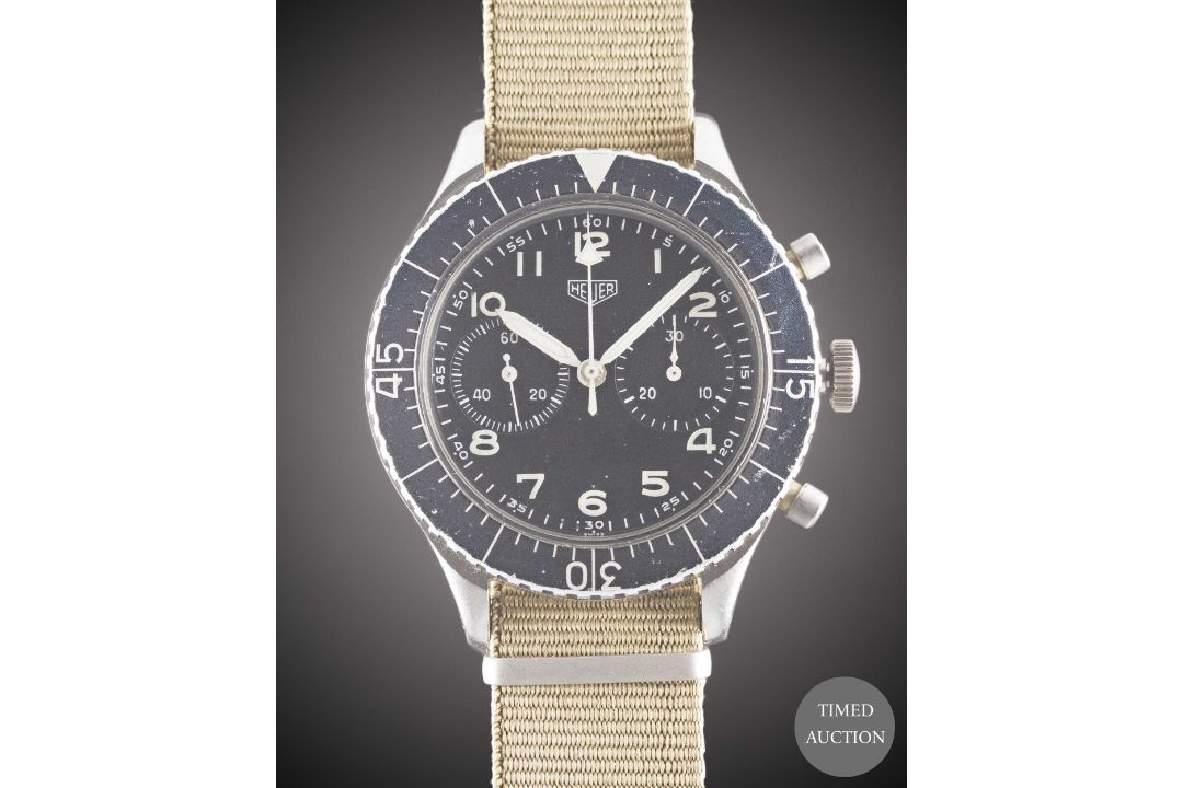 A GENTLEMAN'S STAINLESS STEEL GERMAN MILITARY HEUER BUND FLYBACK CHRONOGRAPH WRIST WATCH CIRCA 1970, - Image 1 of 8