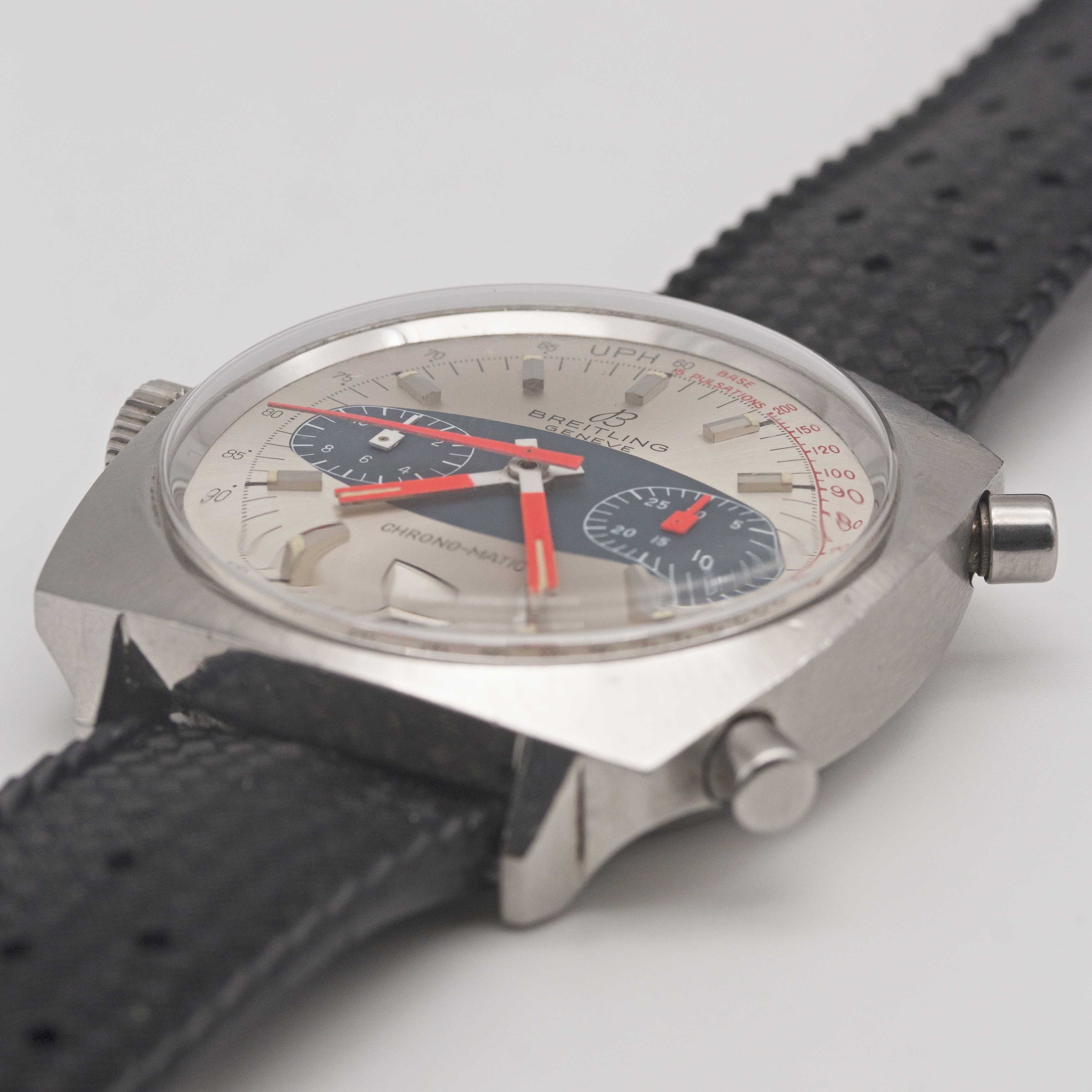 A GENTLEMAN'S STAINLESS STEEL BREITLING CHRONO-MATIC CHRONOGRAPH WRIST WATCH CIRCA 1970, REF. 2111 - Image 3 of 9