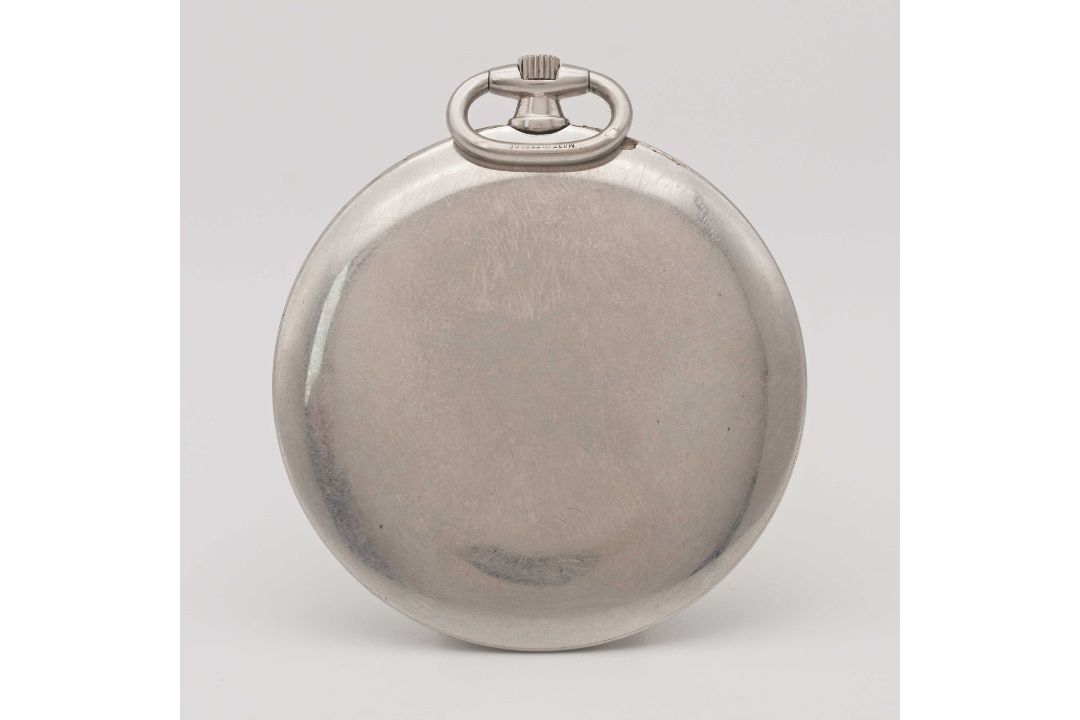 A GENTLEMAN'S PLATINUM CARTIER PARIS POCKET WATCH CIRCA 1920s Movement: 19J, manual wind with 8 - Image 5 of 11