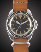 A GENTLEMAN'S STAINLESS STEEL CWC AUTOMATIC WRIST WATCH DATED 2017, HOMAGE TO THE 1980 BRITISH