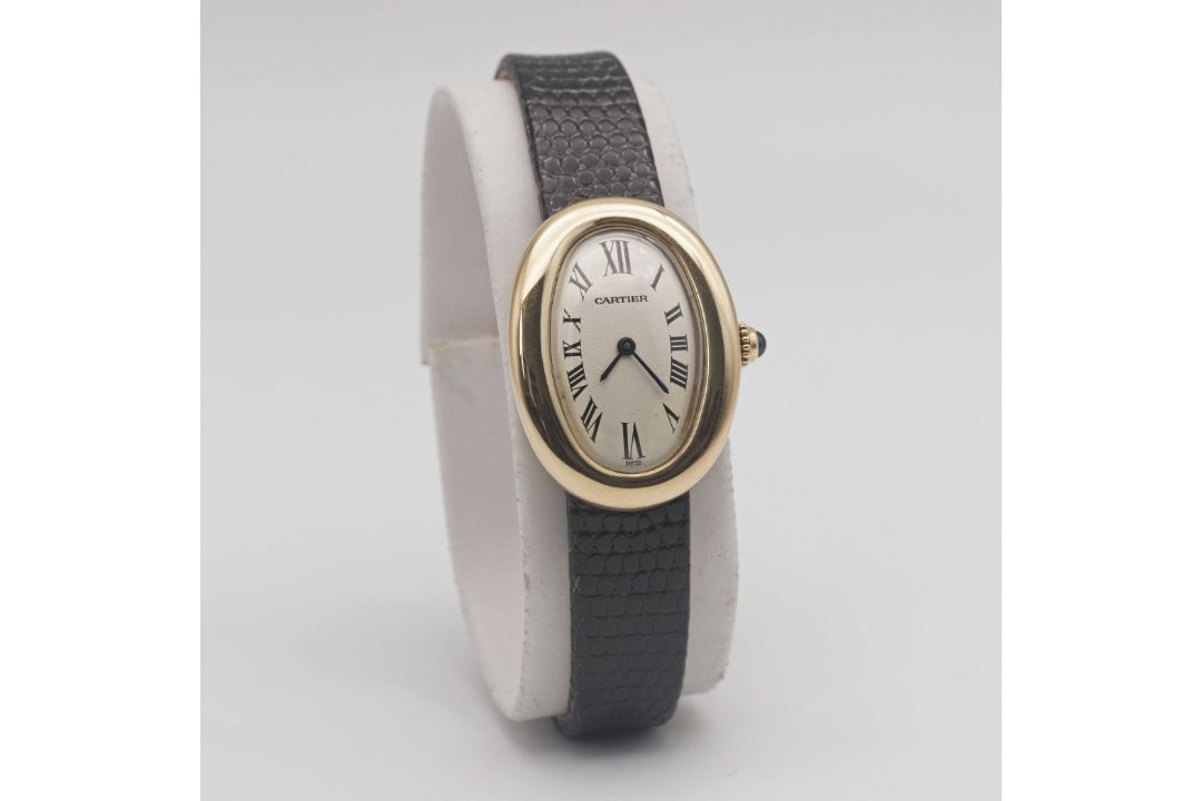 A LADIES 18K SOLID YELLOW GOLD CARTIER BAIGNOIRE WRIST WATCH CIRCA 1990s Movement: Quartz, signed - Image 5 of 8