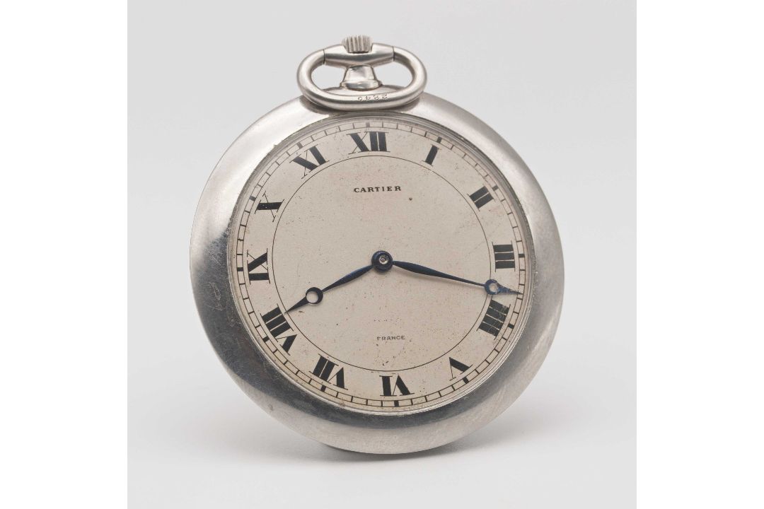 A GENTLEMAN'S PLATINUM CARTIER PARIS POCKET WATCH CIRCA 1920s Movement: 19J, manual wind with 8 - Image 4 of 11