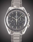 A GENTLEMAN'S STAINLESS STEEL OMEGA SPEEDMASTER PROFESSIONAL 