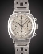 A GENTLEMAN'S STAINLESS STEEL HEUER CAMARO CHRONOGRAPH BRACELET WATCH CIRCA 1970, REF. 7220ST WITH