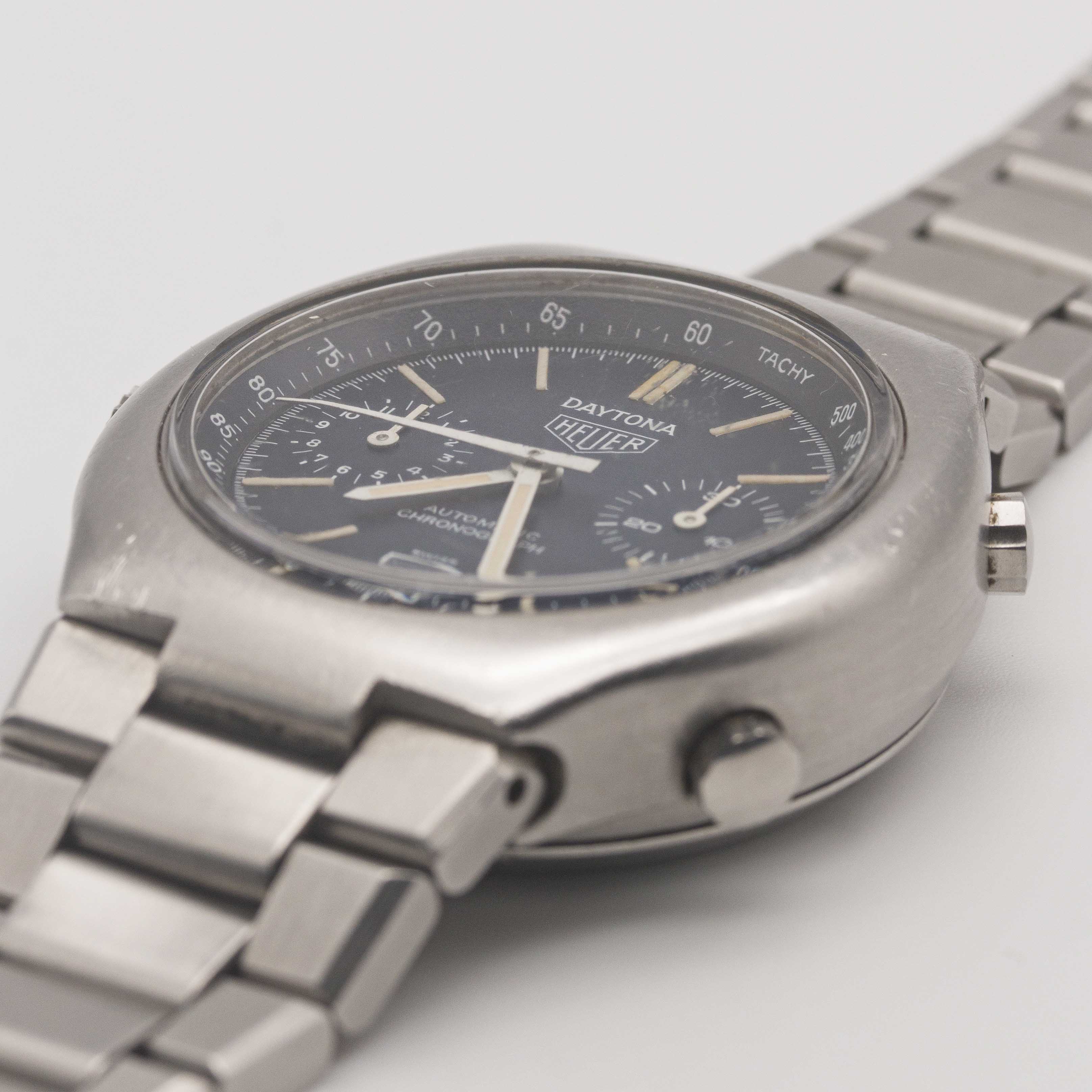 A GENTLEMAN'S STAINLESS STEEL HEUER DAYTONA AUTOMATIC CHRONOGRAPH BRACELET WATCH CIRCA 1977, REF. - Image 3 of 10