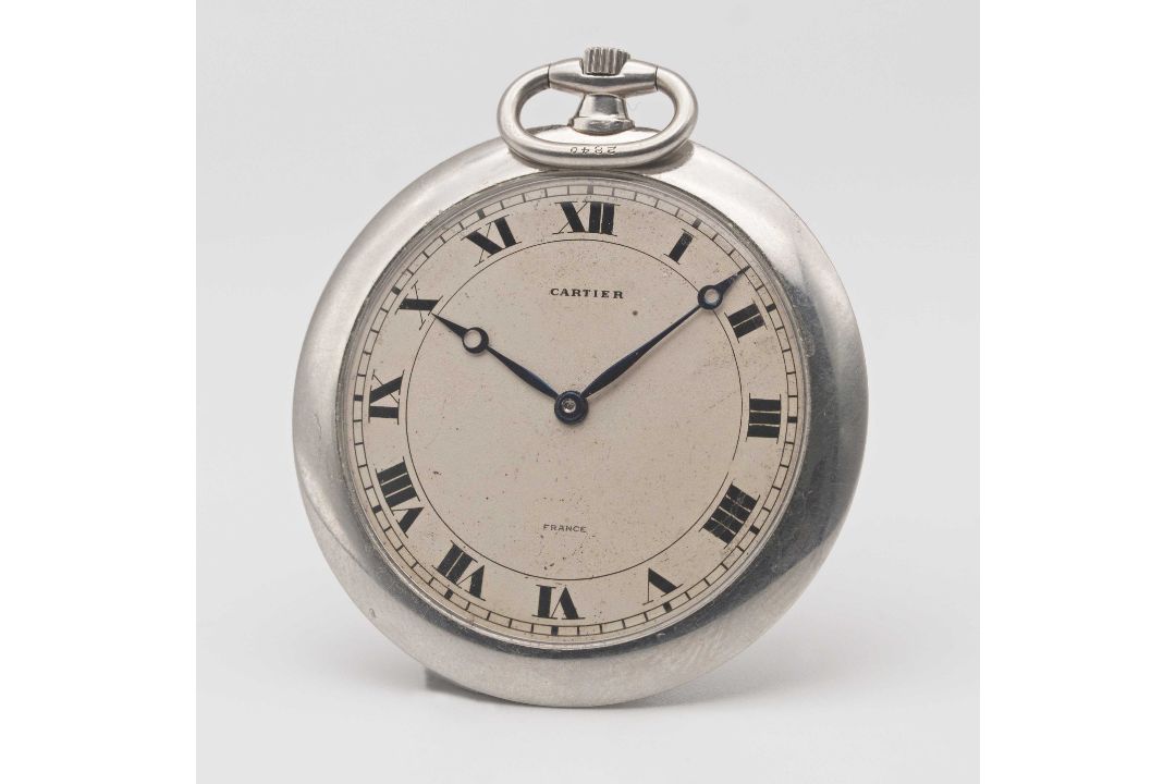 A GENTLEMAN'S PLATINUM CARTIER PARIS POCKET WATCH CIRCA 1920s Movement: 19J, manual wind with 8 - Image 3 of 11