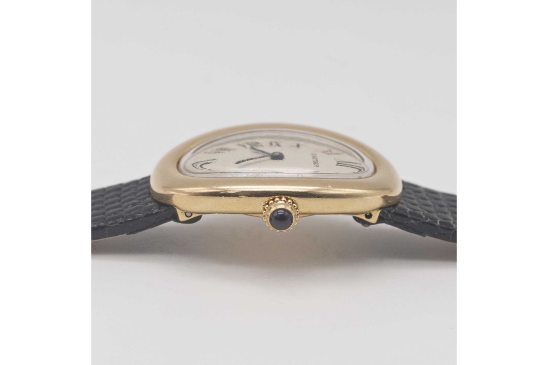 A LADIES 18K SOLID YELLOW GOLD CARTIER BAIGNOIRE WRIST WATCH CIRCA 1990s Movement: Quartz, signed - Image 7 of 8