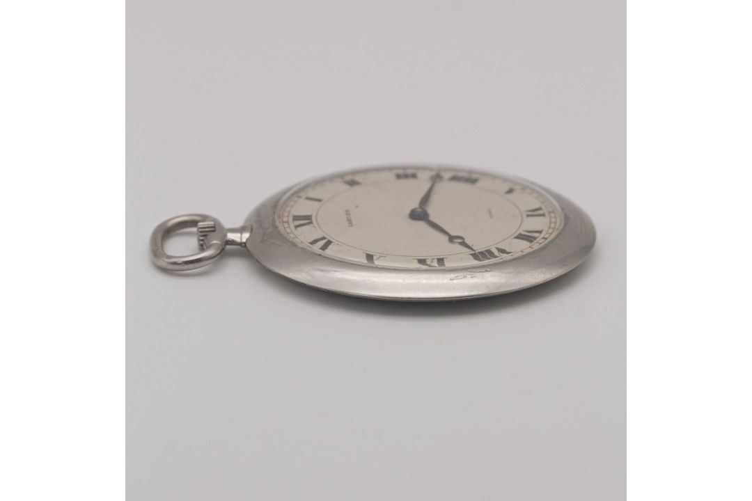 A GENTLEMAN'S PLATINUM CARTIER PARIS POCKET WATCH CIRCA 1920s Movement: 19J, manual wind with 8 - Image 9 of 11