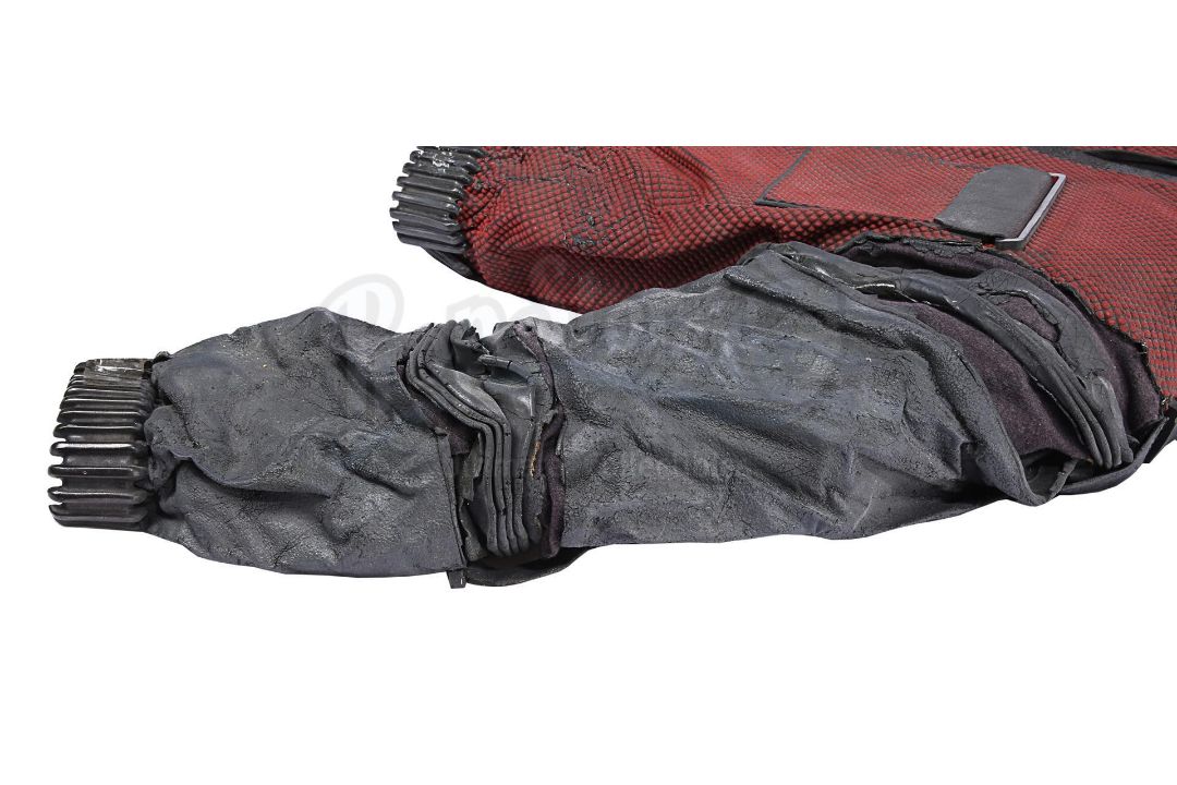 BACK TO THE FUTURE PART II (1989) - Marty McFly's (Michael J. Fox) 2015 Jacket - Image 10 of 24