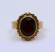 Garnet 14ct Yellow Gold Ring