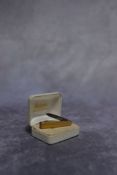 Vintage Gold plated Pen-knife tiepin