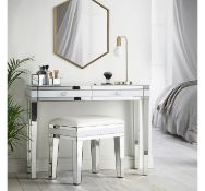 (JL12) White Mirrored Dressing Table Gorgeous mirrored effect reflects light beautifully and a...