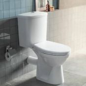 (QQ110) Bodmin Close-coupled Toilet with Standard close Seat. This open back close-coupled toil...