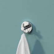 (QT1000) Finsbury Robe Hook. Finishes your bathroom with a little extra functionality and style...