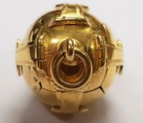 Very Rare 18ct Gold Masonic Orb Cross Fob Pendant