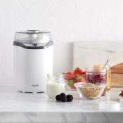 (V49) Greek Yoghurt Maker Make your own normal and Greek-style yoghurt in all kinds of flavour...