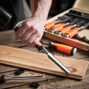 (V206) 10pc Wood Chisel Set The 10pc Chisel Set is just the job for cutting and shaping wood, ...