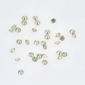 Set of 32 - 0.96 ct. Round Brilliant Diamonds UNTREATED