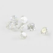 Set of 8 - 0.32 ct. Round Brilliant Diamonds UNTREATED