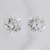 Set of 2 - 0.60 ct. Round Brilliant Diamonds UNTREATED