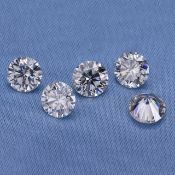 Set of 5 - 0.60 ct. Round Brilliant Diamonds UNTREATED