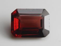 1.73 CT IGI Certified Pyrope - Almandite Garnet
