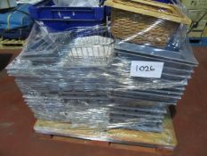 (1026) LARGE PALLET TO CONTAIN VARIOUS NEW KITCHEN STOCK TO INCLUDE: LARGE QUANTITY OF GREY CUT...