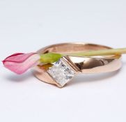 14 K / 585 Rose Gold Men's Solitaire Diamond Ring