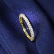 14 K / 585 Yellow Gold Diamond Band Ring