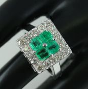 14 K White Gold IGI Certified Emerald & Diamond Ring