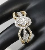18K/750 Yellow Gold IGI Certified Designer Diamond Ring