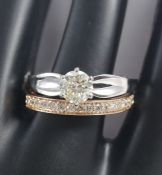 18 K / 750 White & Rose Gold Set of 2 Rings