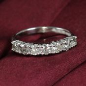 14 K/585 White Gold IGI Cert. 7 Solitaire Diamond Ring