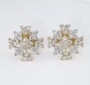 18 K / 750 Yellow Gold IGI Certified Diamond Earrings