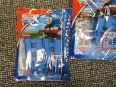 (257) PARCEL TO CONTAIN 168 X BRAND NEW THOMAS THE TANK ENGINE MOTORIZED RAILWAY FISHER PRICE. ...