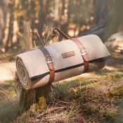 (S344) Herringbone Picnic Blanket Perfect for picnics and al fresco dining, the Vonshef Picnic...