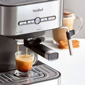 (NN113) 15 Bar Pro Espresso Machine Features a double coffee outlet and a washable/reusable st...