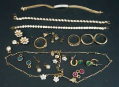 Parcel of Costume Jewellery