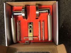 4 Sets Of Dale 3650 Ultimo Privacy Door Packs Inc Hinges Lock