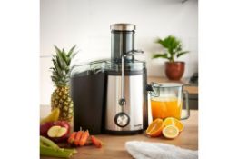 (V118) 800W Stainless Steel Juicer Enjoy delicious juices every day with the large capacity, hi...