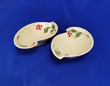 Crown Devon pin dish embossed with Berries 1939