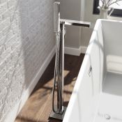 (DE71) Freestanding Bath Filler Mixer Tap Chrome Hand Held Shower Head Set. Chrome plated solid...